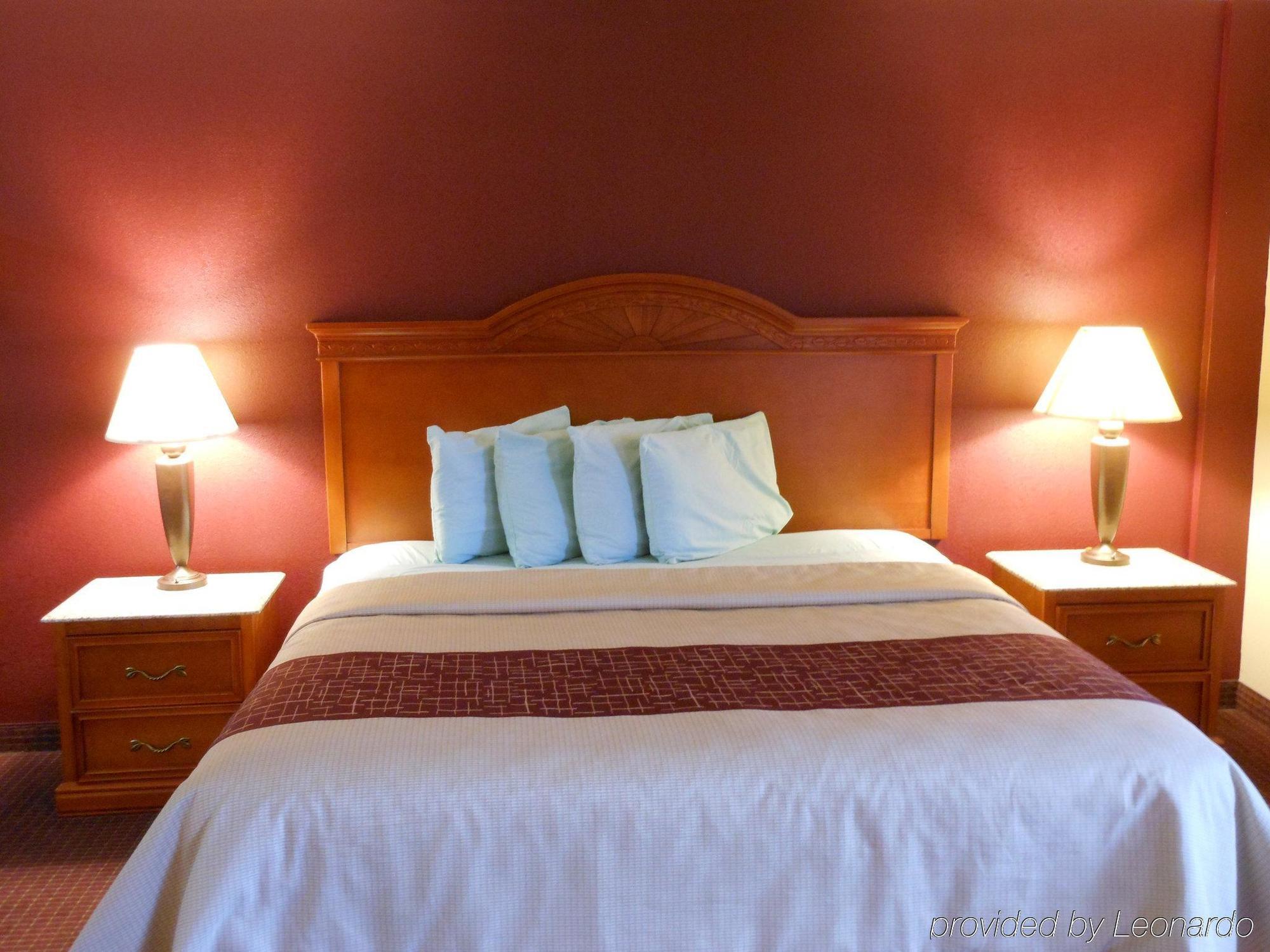 Red Roof Inn & Suites Pigeon Forge Parkway Zewnętrze zdjęcie